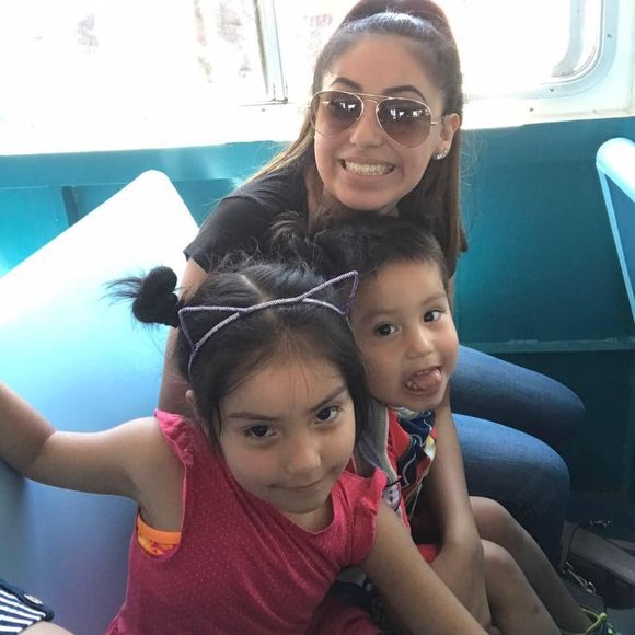 Meet your Posher, Olivia - Picture 1 of 1